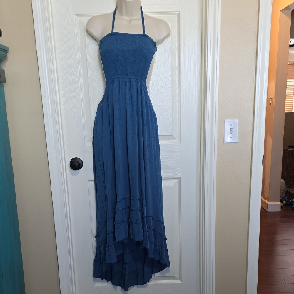 Elegant Blue Halter Maxi Dress